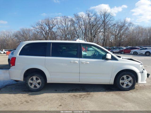 Dodge Grand Caravan Crew Image 10