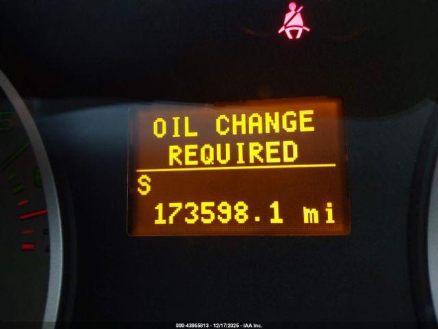 Ford Explorer Limited Image 16