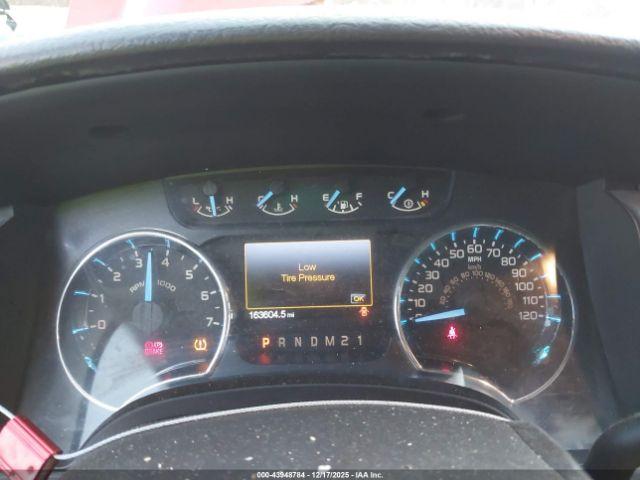 Ford F-150 Xlt Image 8