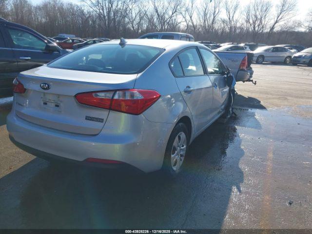 Kia Forte Lx Image 12