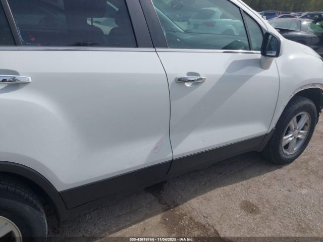 Chevrolet Trax Lt Image 11