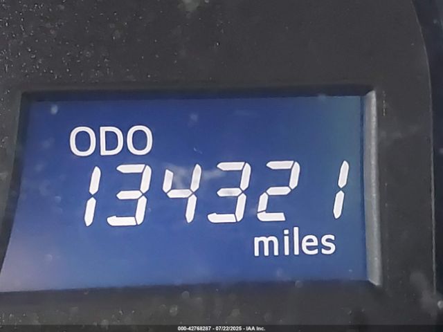 Toyota Camry Xle Image 10