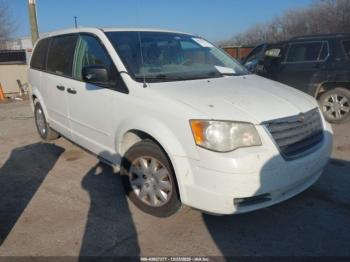  Salvage Chrysler Town & Country
