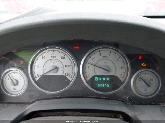 Chrysler Town & Country Lx Image 4