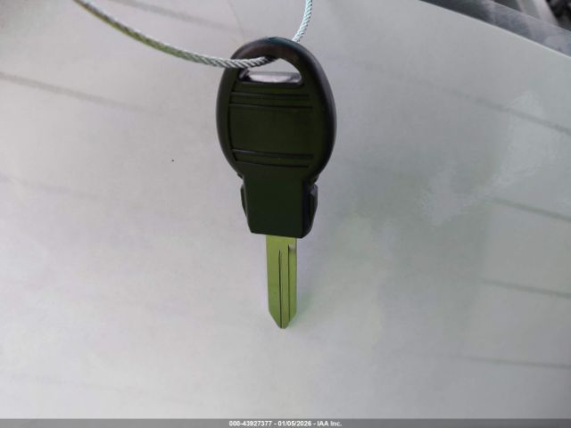 Chrysler Town & Country Lx Image 2