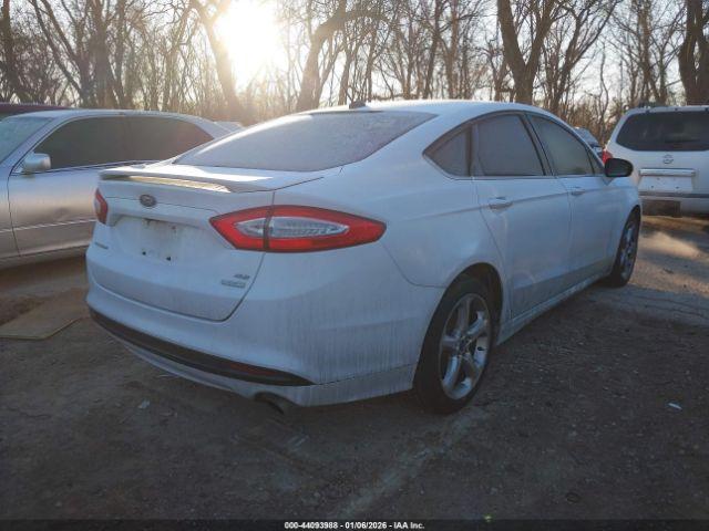 Ford Fusion Se Image 5