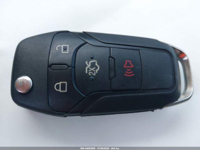 Ford Fusion Se Image 3