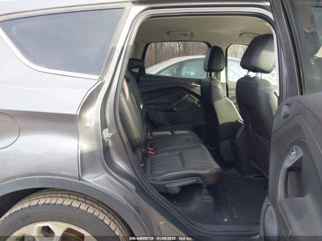 Ford Escape Titanium Image 7