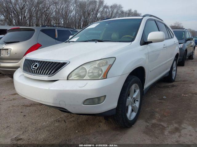 Lexus RX Image 3