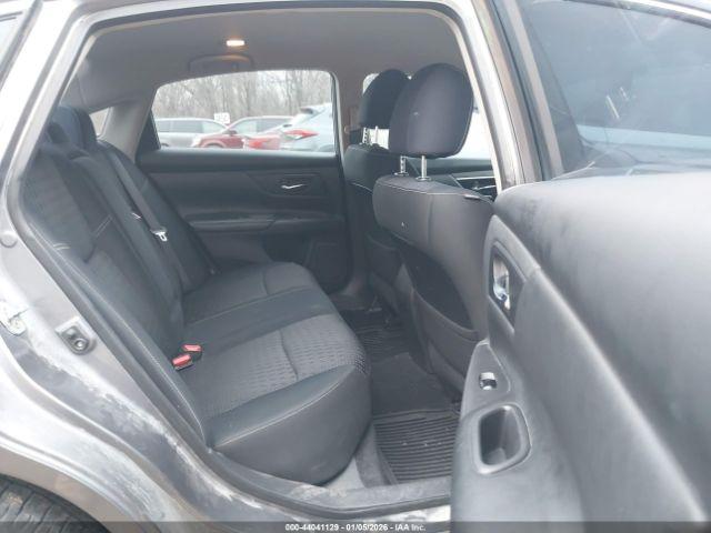 Nissan Altima 2.5 S Image 7