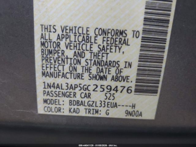 Nissan Altima 2.5 S Image 5