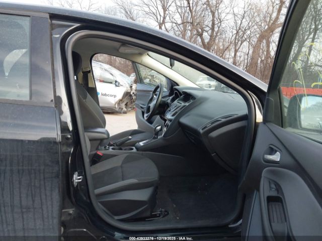 Ford Focus Se Image 4