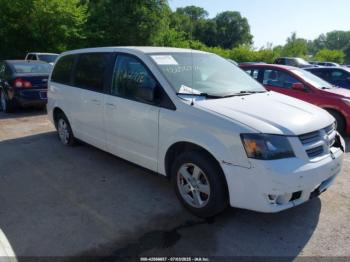  Salvage Dodge Grand Caravan