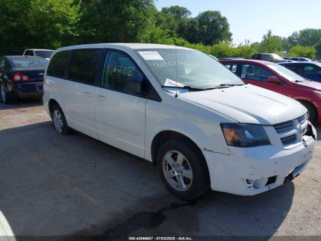  Salvage Dodge Grand Caravan
