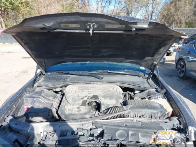 Chrysler 300 300s Image 4