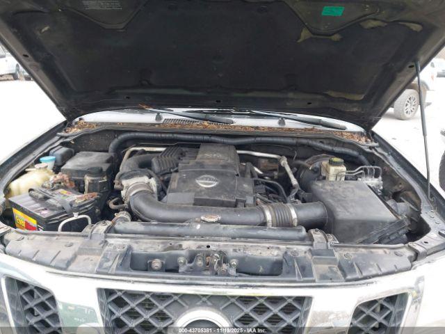 Nissan Frontier Sv Image 2