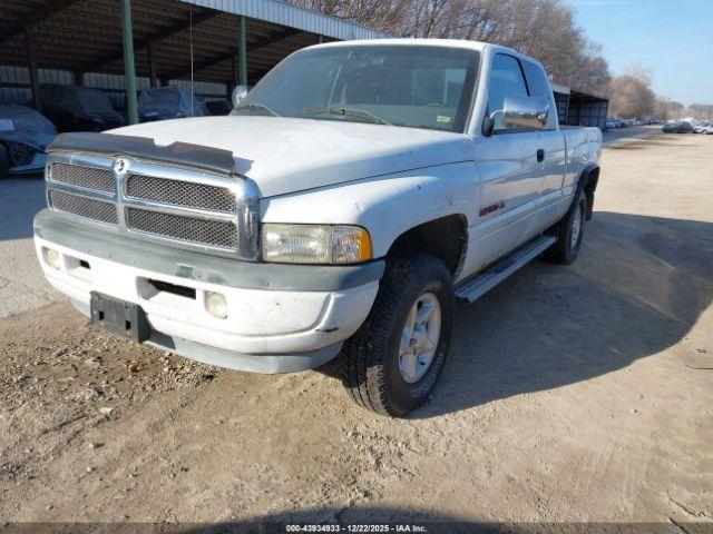 Dodge Ram 1500 St Image 9