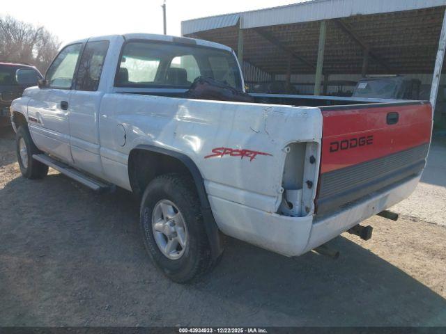Dodge Ram 1500 St Image 11