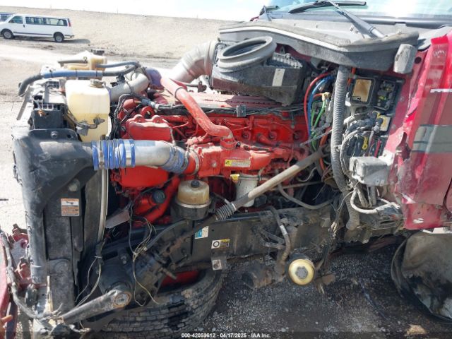 Peterbilt 579 Image 8