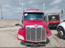 Peterbilt 579 Image 16