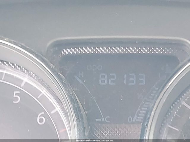 Nissan Versa 1.6 Sl Image 9