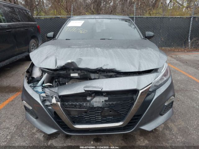 Nissan Altima Sr Vc-turbo Fwd Image 6