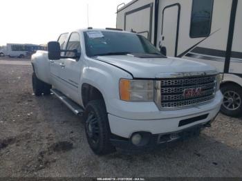  Salvage General Motors Sierra 3500HD