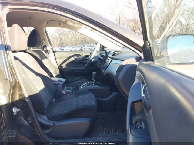 Nissan Rogue Sv Image 4