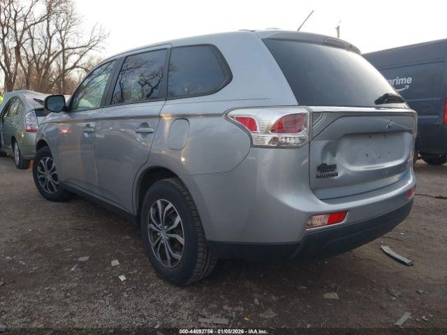 Mitsubishi Outlander Es Image 3