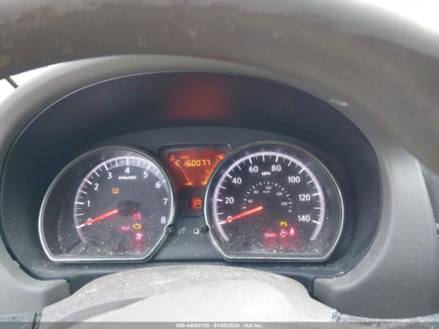 Nissan Versa 1.6 Sv Image 9