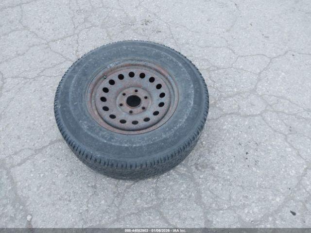 Chevrolet Silverado 1500 Work Truck Image 9