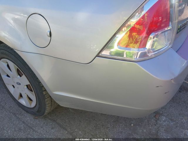 Ford Fusion S Image 11