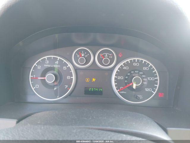 Ford Fusion S Image 7