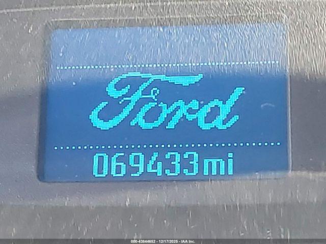 Ford Transit Image 14