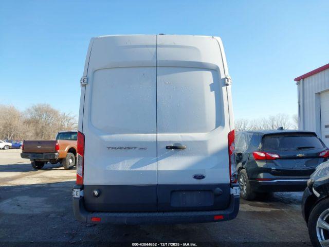 Ford Transit Image 13