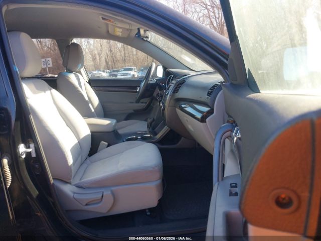 Kia Sorento Lx Image 7