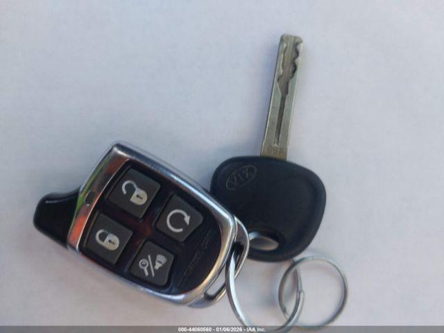 Kia Sorento Lx Image 2