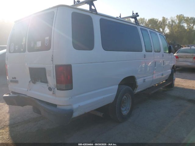 Ford E-250 Image 3