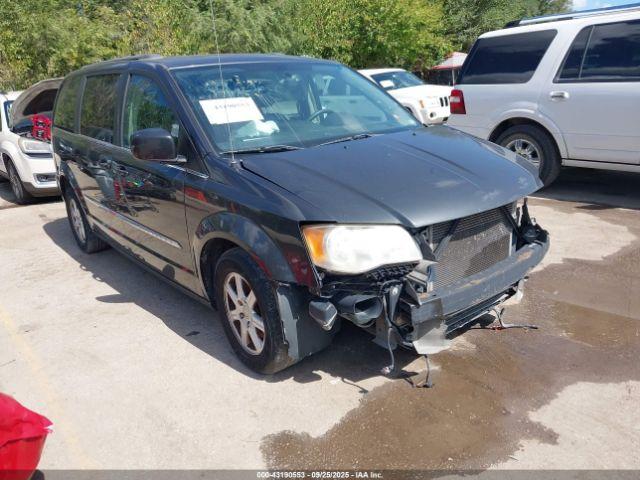  Salvage Chrysler Town & Country