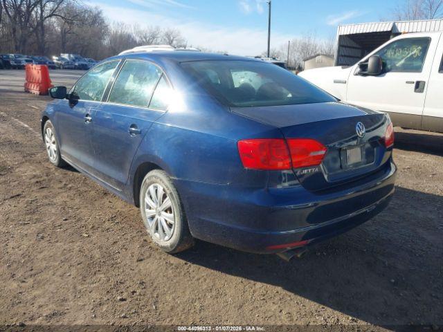Volkswagen Jetta 2.0l S Image 6