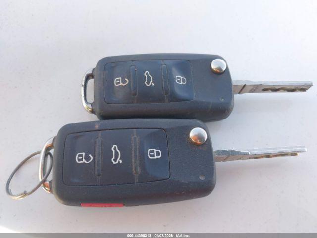 Volkswagen Jetta 2.0l S Image 9