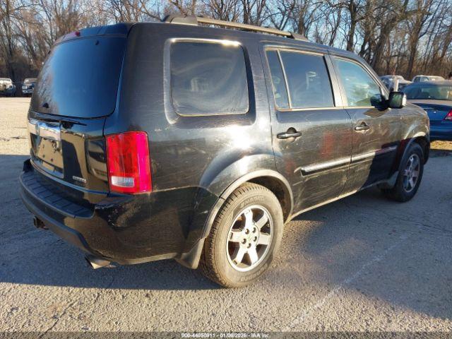 Honda Pilot Touring Image 3