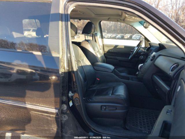 Honda Pilot Touring Image 4