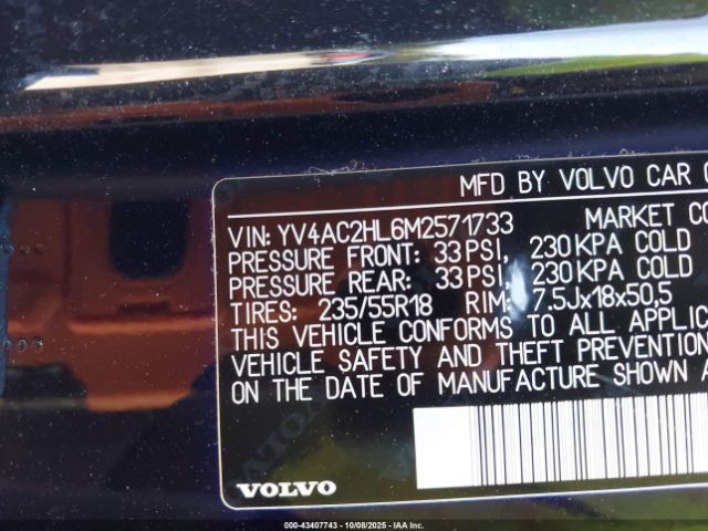 Volvo XC40 T4 Inscription Image 9
