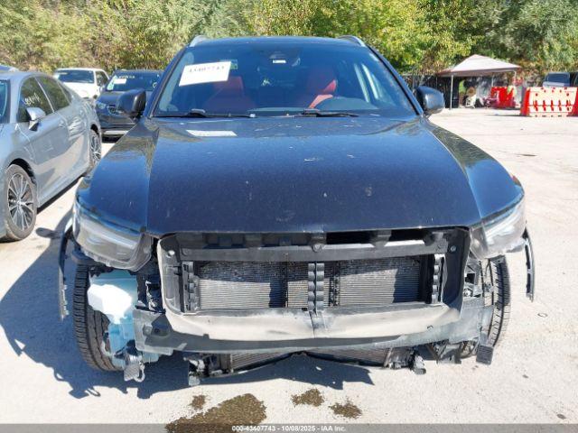 Volvo XC40 T4 Inscription Image 13