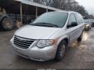 Chrysler Town & Country Limited Image 3