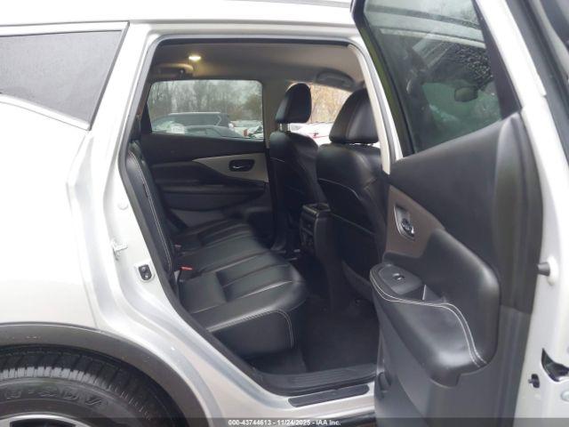 Nissan Murano Sv Intelligent Awd Image 16