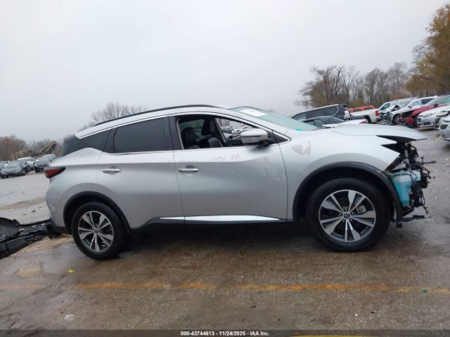 Nissan Murano Sv Intelligent Awd Image 5
