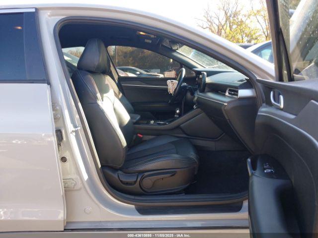 Kia K5 Gt-line Image 15