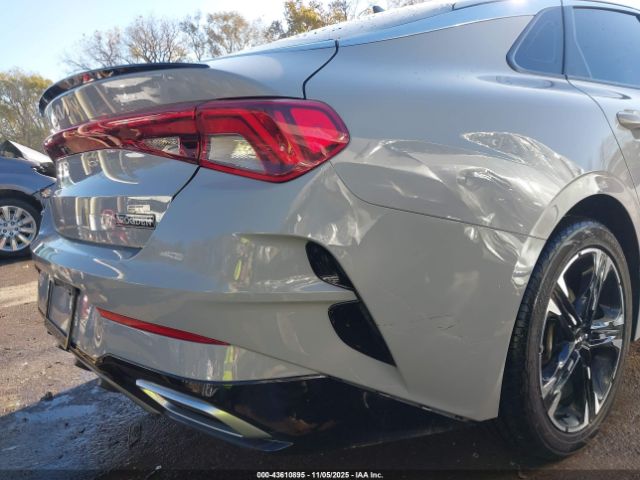 Kia K5 Gt-line Image 16